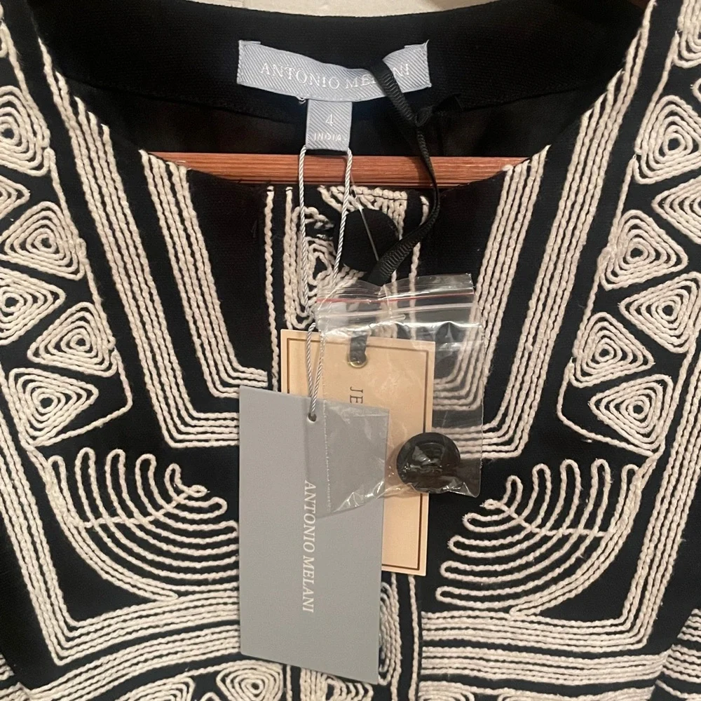 New Antonio Melani x Jennifer Sumko Kathleen Embroidered Twill Quilt Jacket 4 - Picture 10 of 14